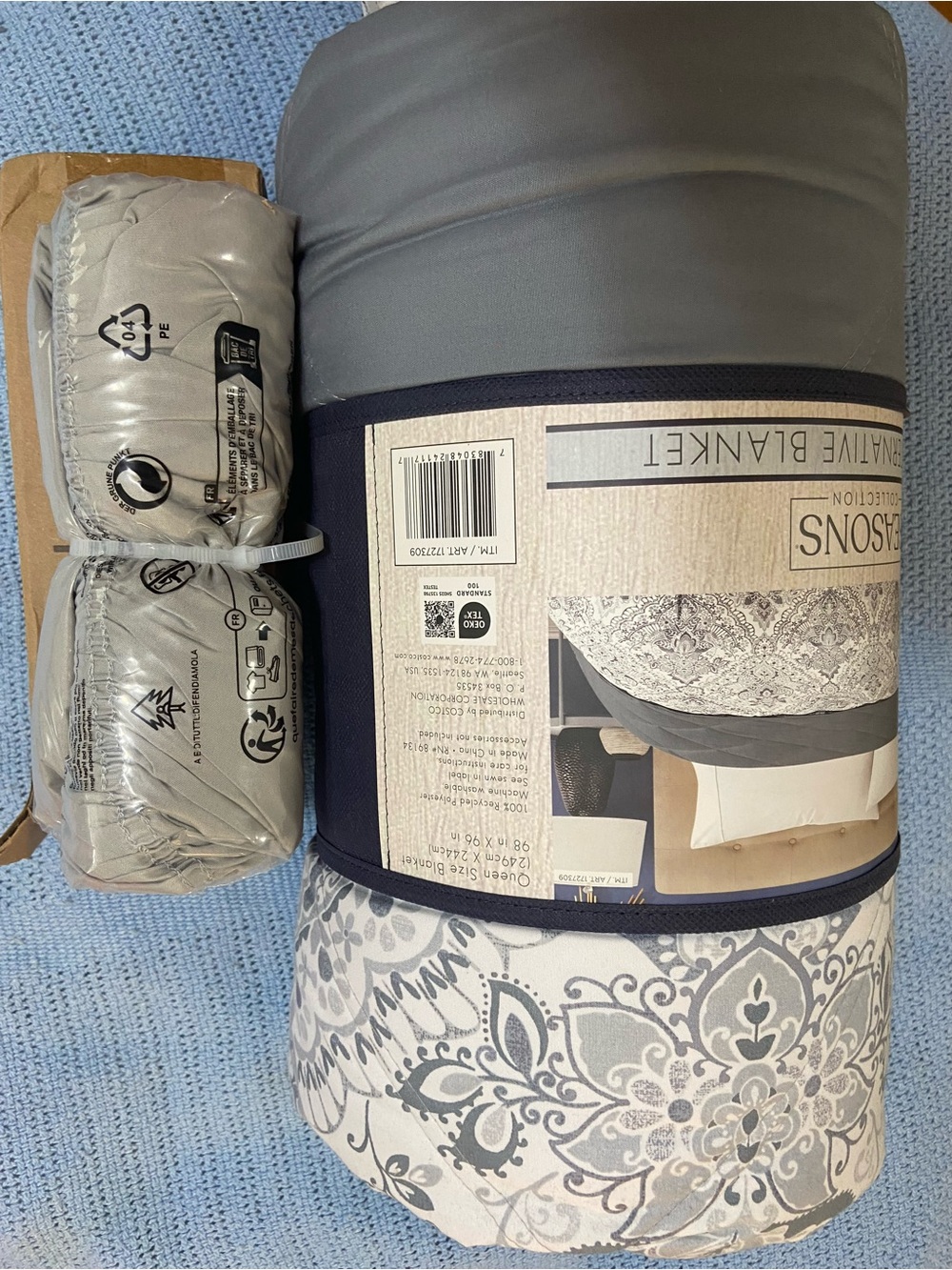 Seasaons Gray and White Reversible Quilt with matching bed skirt